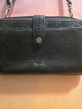 The Sak Black Leather Crossbody Wallet Purse